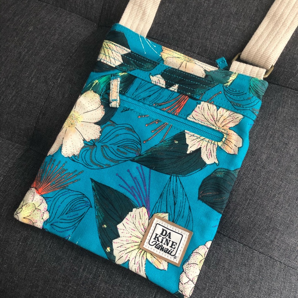 Dakine Hawaii Jive Crossbody Bag
